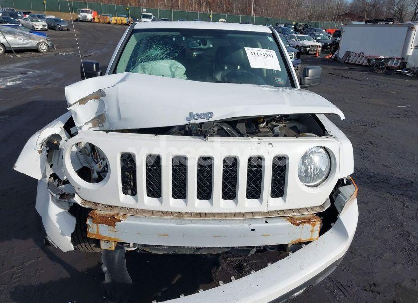 Photo 6 of 2015 Jeep Patriot HIGH ALTITUDE EDITION (VIN 1C4NJRFB7FD417682)