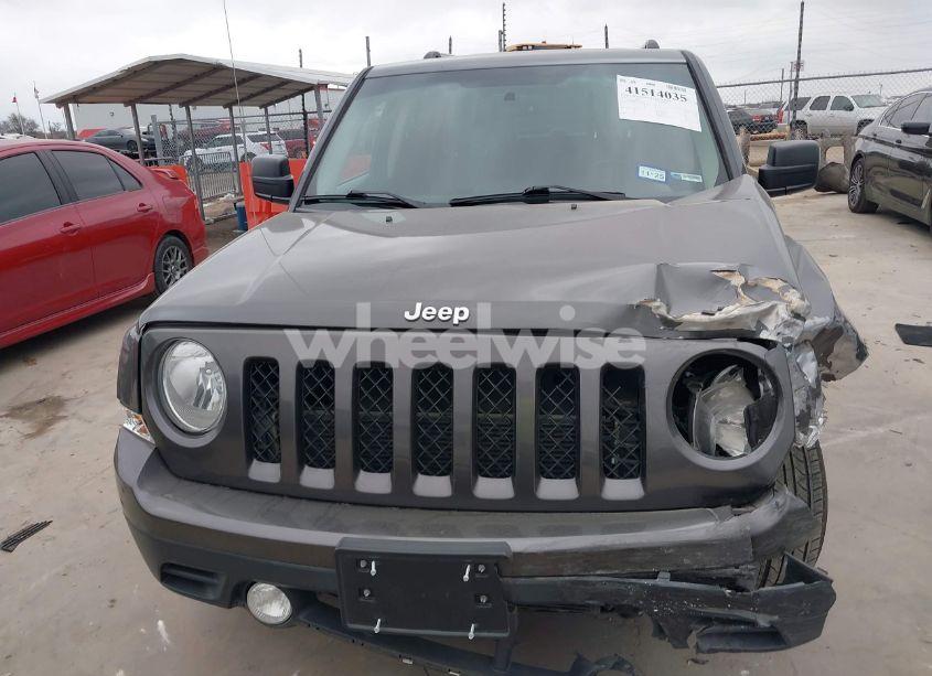 Photo 12 of 2016 Jeep Patriot HIGH ALTITUDE EDITION (VIN 1C4NJRFB7GD610609)