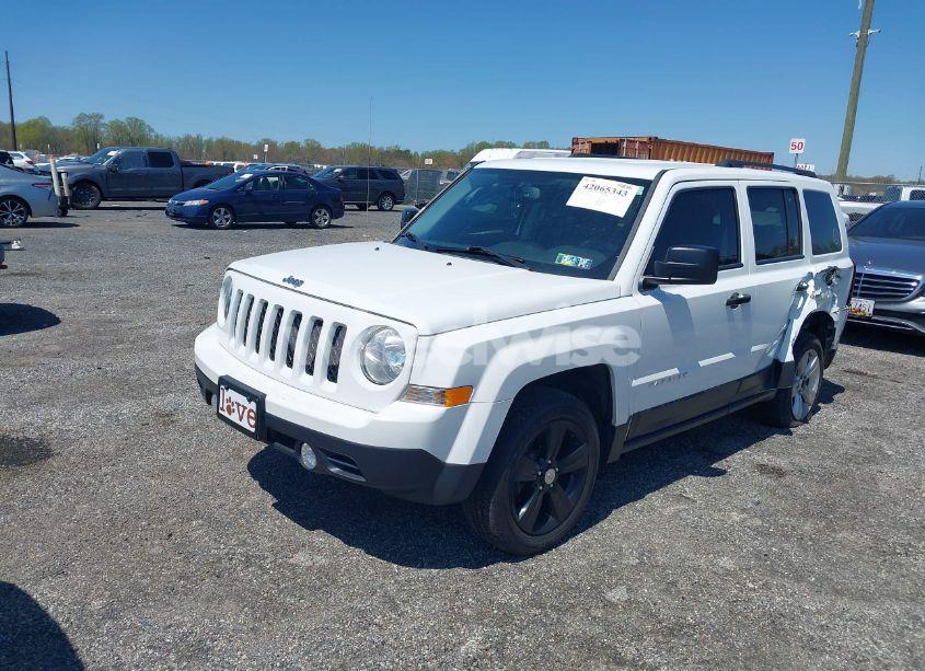 Photo 2 of 2016 Jeep Patriot LATITUDE (VIN 1C4NJRFB7GD718468)