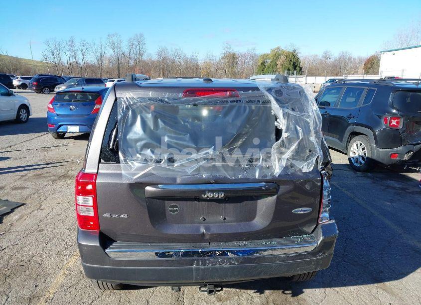 Photo 16 of 2017 Jeep Patriot HIGH ALTITUDE 4X4 (VIN 1C4NJRFB7HD194823)