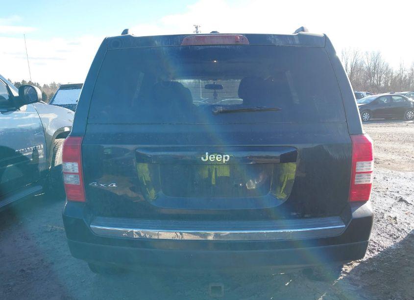 Photo 17 of 2012 Jeep Patriot LATITUDE (VIN 1C4NJRFB8CD690092)