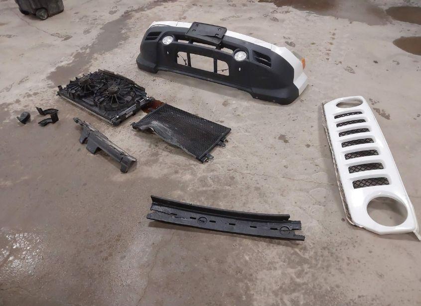 Photo 12 of 2014 Jeep Patriot LATITUDE (VIN 1C4NJRFB8ED721666)