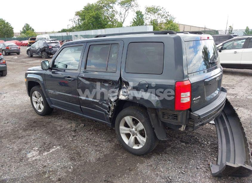 Photo 3 of 2014 Jeep Patriot LATITUDE (VIN 1C4NJRFB8ED734403)