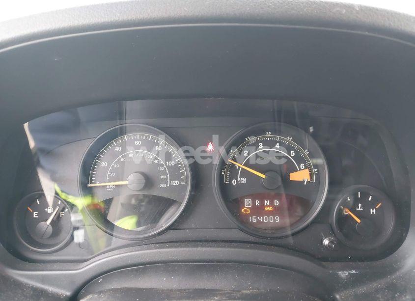 Photo 15 of 2014 Jeep Patriot LATITUDE (VIN 1C4NJRFB8ED759947)