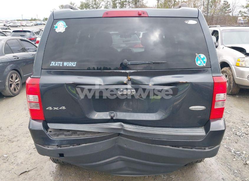 Photo 6 of 2014 Jeep Patriot LATITUDE (VIN 1C4NJRFB8ED759947)