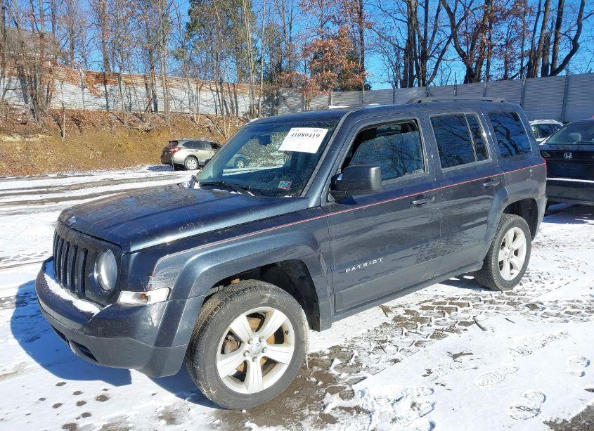 Photo 2 of 2014 Jeep Patriot LATITUDE (VIN 1C4NJRFB8ED883846)
