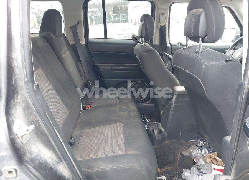 Photo 8 of 2015 Jeep Patriot LATITUDE (VIN 1C4NJRFB8FD249180)