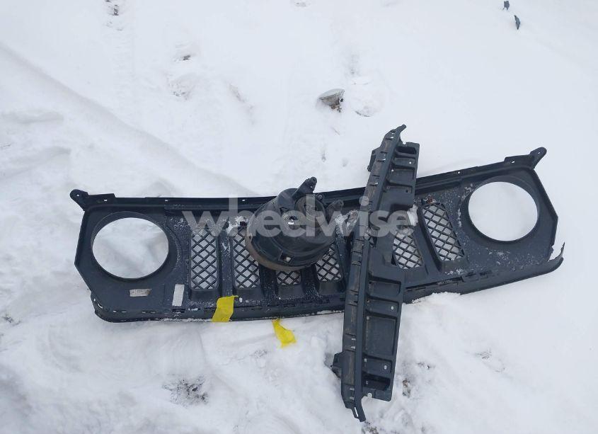 Photo 12 of 2015 Jeep Patriot HIGH ALTITUDE EDITION (VIN 1C4NJRFB8FD271521)