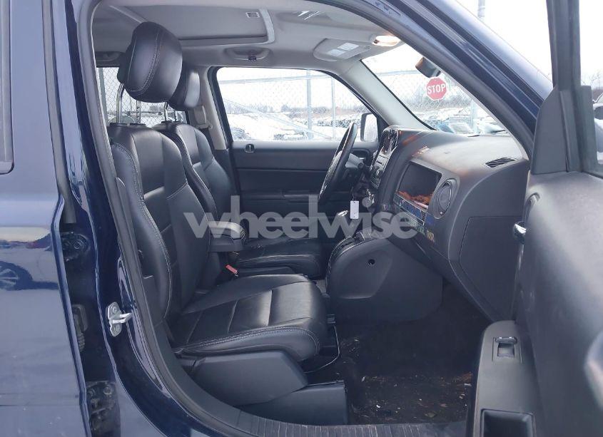Photo 5 of 2015 Jeep Patriot HIGH ALTITUDE EDITION (VIN 1C4NJRFB8FD271521)