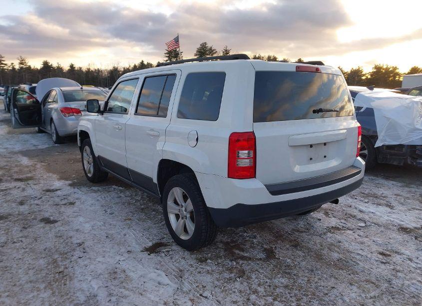Photo 3 of 2015 Jeep Patriot LATITUDE (VIN 1C4NJRFB8FD289999)