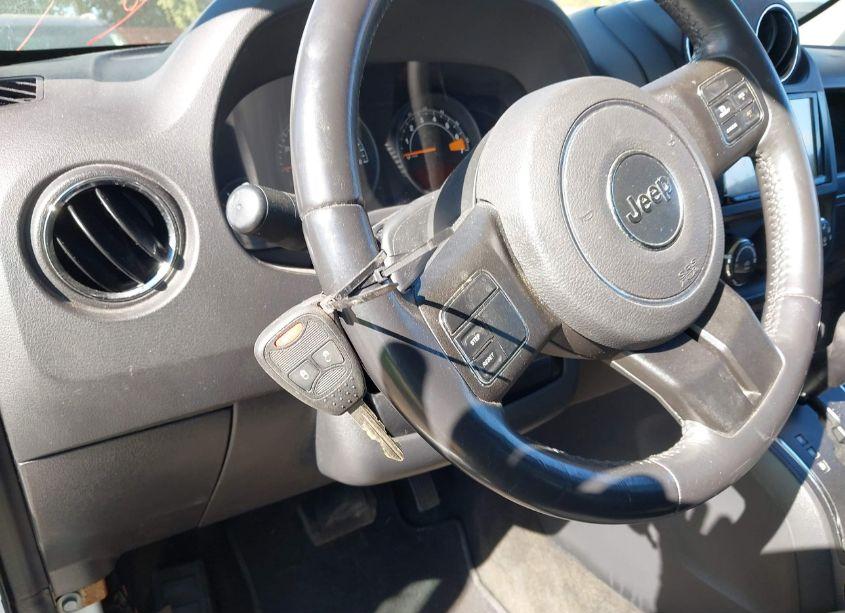 Photo 11 of 2017 Jeep Patriot HIGH ALTITUDE 4X4 (VIN 1C4NJRFB8HD112792)