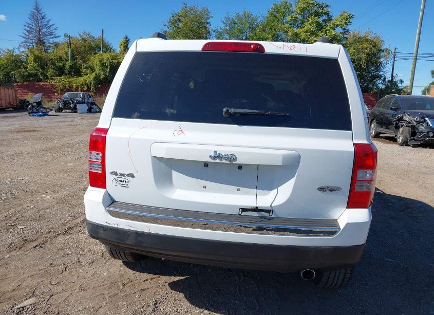 Photo 16 of 2017 Jeep Patriot HIGH ALTITUDE 4X4 (VIN 1C4NJRFB8HD112792)