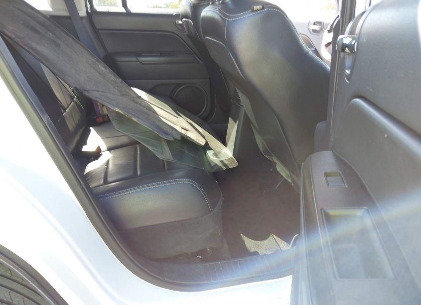 Photo 8 of 2017 Jeep Patriot HIGH ALTITUDE 4X4 (VIN 1C4NJRFB8HD112792)