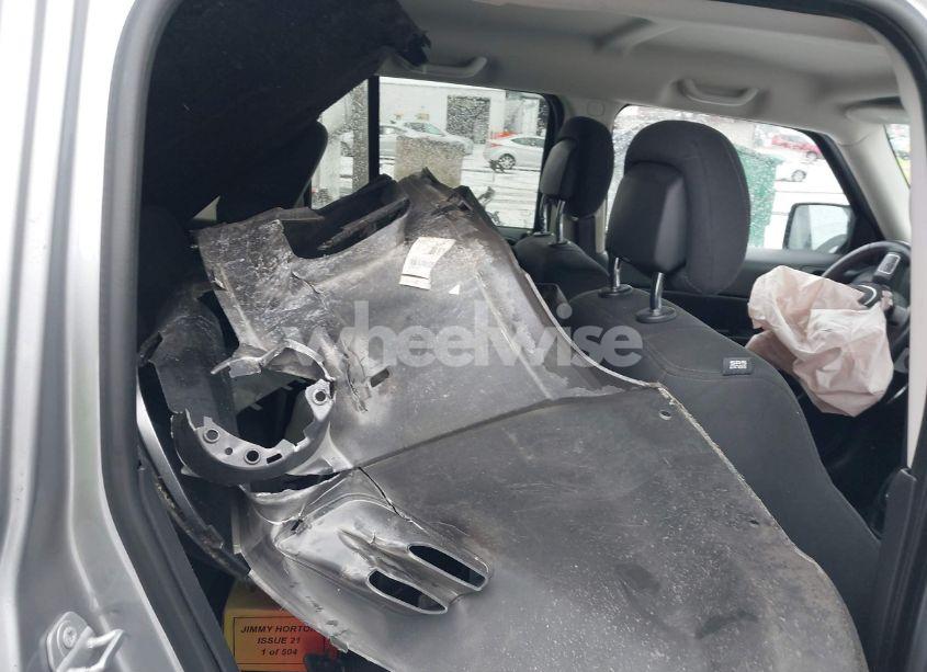 Photo 8 of 2017 Jeep Patriot LATITUDE 4X4 (VIN 1C4NJRFB8HD174113)