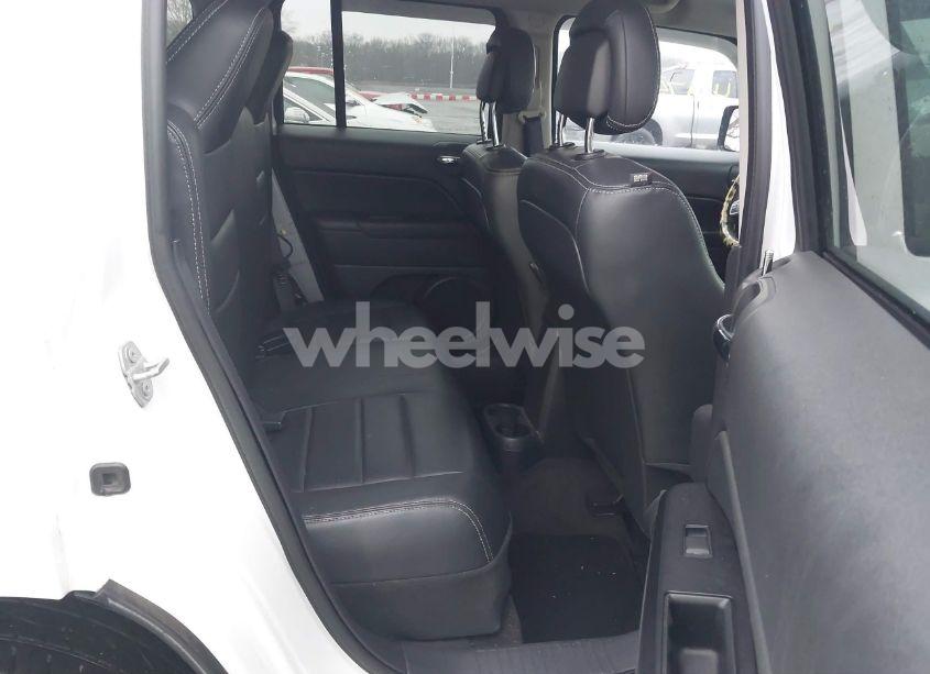 Photo 8 of 2017 Jeep Patriot HIGH ALTITUDE 4X4 (VIN 1C4NJRFB8HD195995)