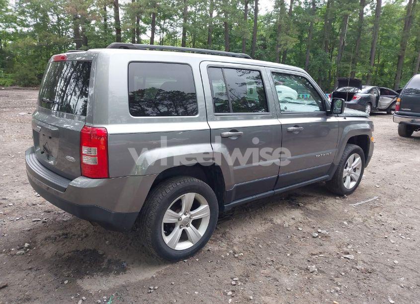 Photo 4 of 2012 Jeep Patriot LATITUDE (VIN 1C4NJRFB9CD608743)
