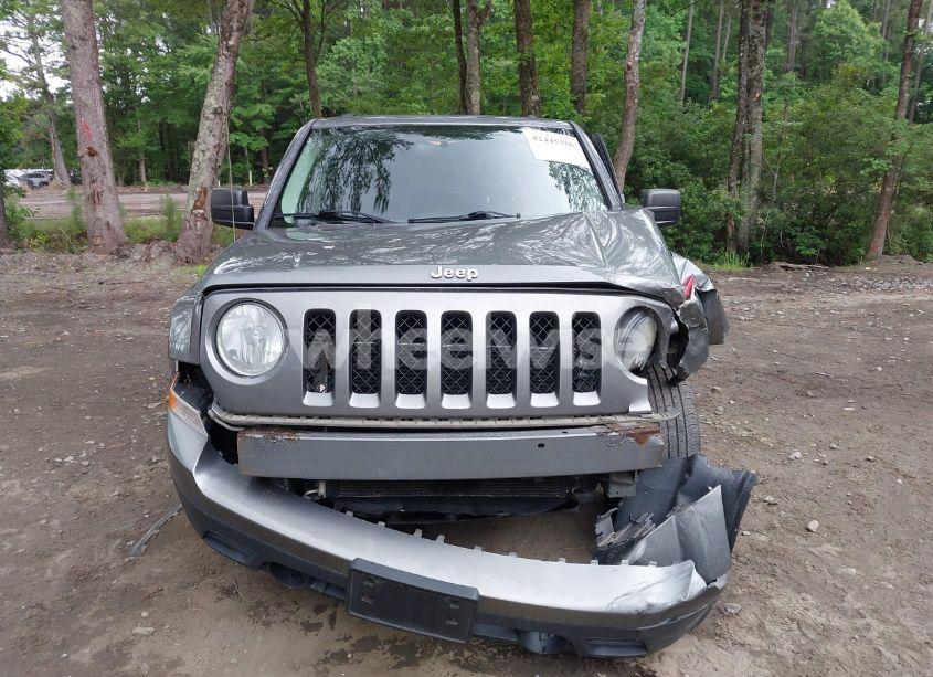 Photo 6 of 2012 Jeep Patriot LATITUDE (VIN 1C4NJRFB9CD608743)