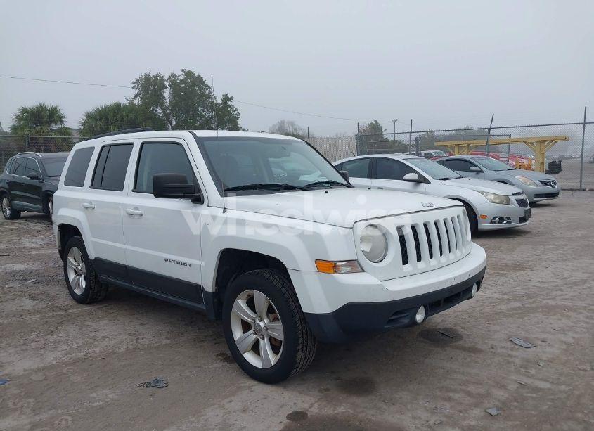 2013 Jeep Patriot LATITUDE (VIN 1C4NJRFB9DD165236) main photo