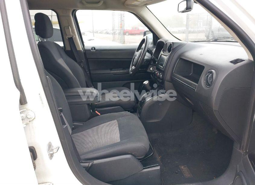 Photo 5 of 2013 Jeep Patriot LATITUDE (VIN 1C4NJRFB9DD165236)