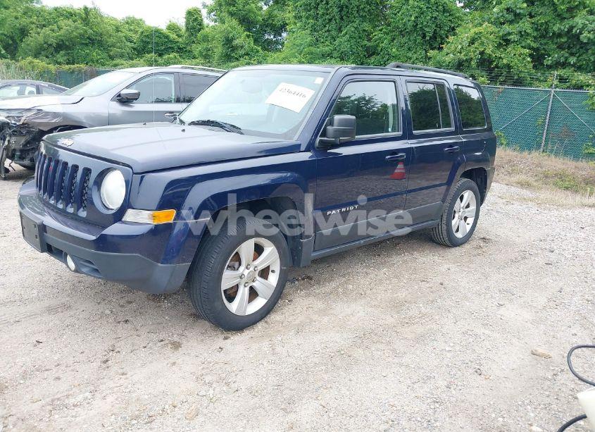 Photo 2 of 2014 Jeep Patriot LATITUDE (VIN 1C4NJRFB9ED716959)