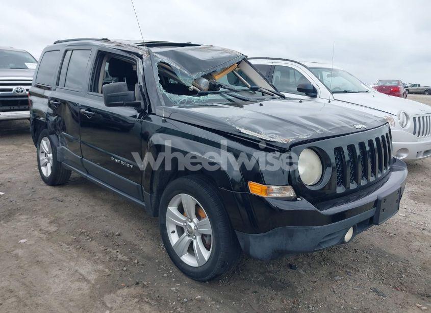 2014 Jeep Patriot LATITUDE (VIN 1C4NJRFB9ED741053) main photo