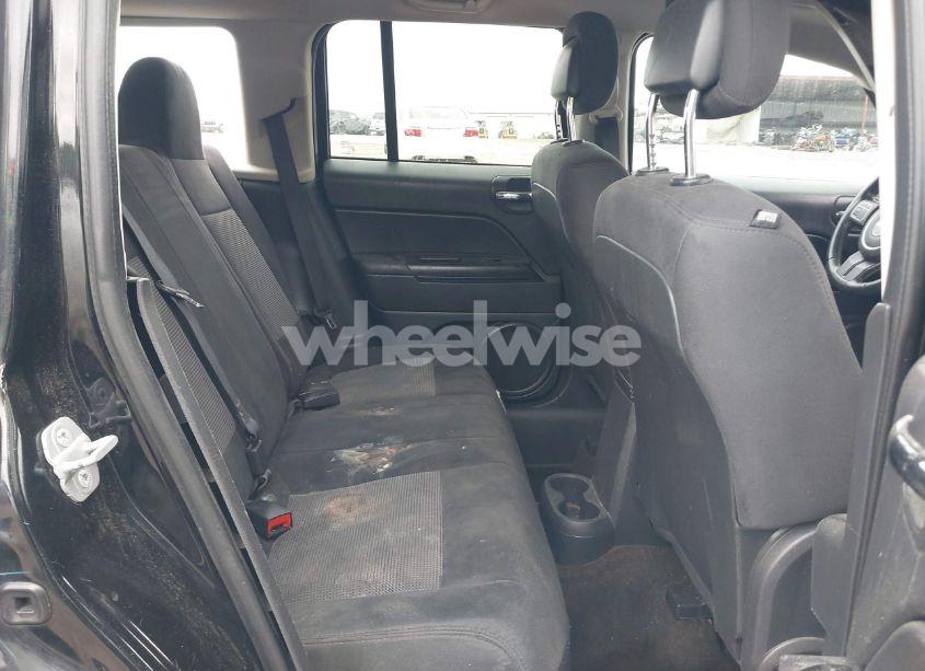 Photo 8 of 2014 Jeep Patriot LATITUDE (VIN 1C4NJRFB9ED741053)