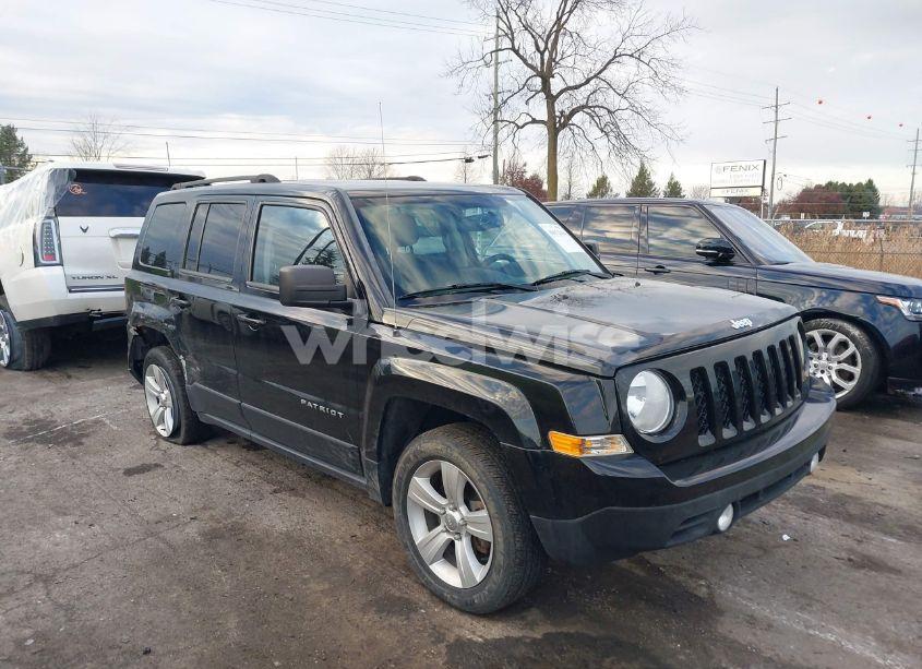 2014 Jeep Patriot LATITUDE (VIN 1C4NJRFB9ED910309) main photo