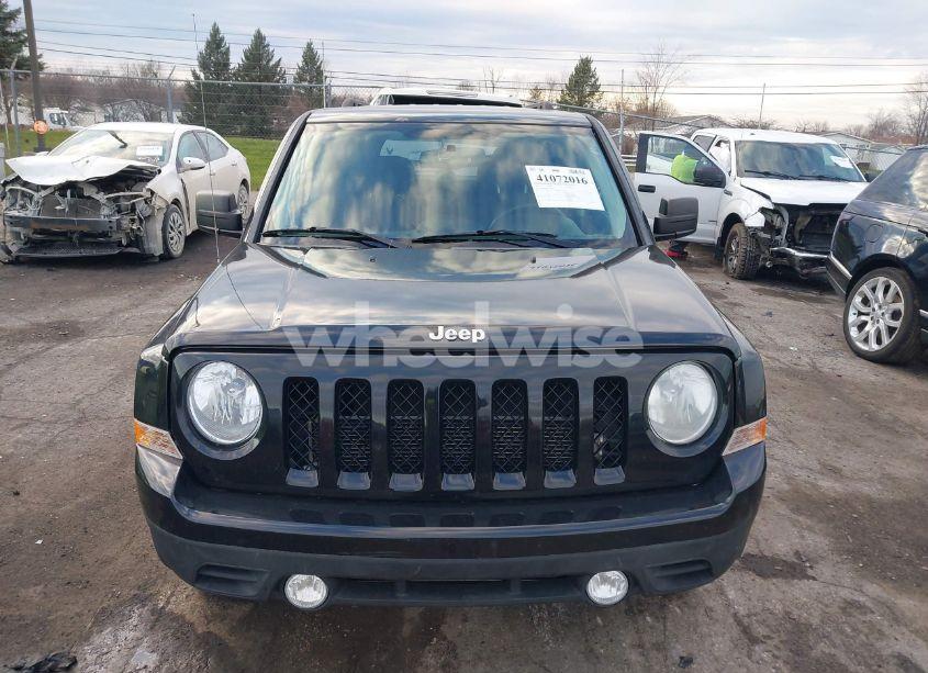Photo 12 of 2014 Jeep Patriot LATITUDE (VIN 1C4NJRFB9ED910309)