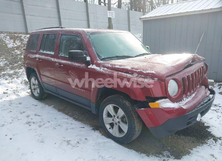 2015 Jeep Patriot LATITUDE (VIN 1C4NJRFB9FD162436) main photo