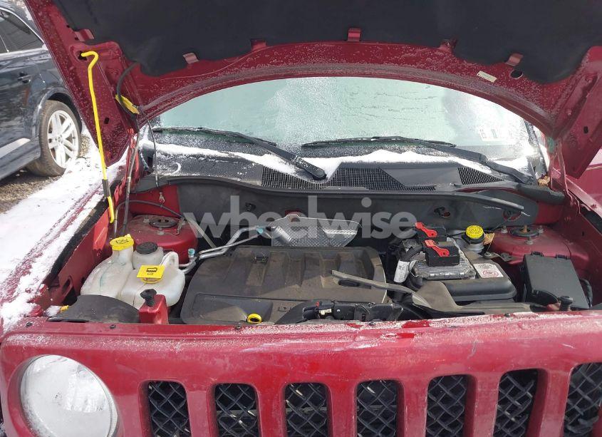 Photo 10 of 2015 Jeep Patriot LATITUDE (VIN 1C4NJRFB9FD162436)