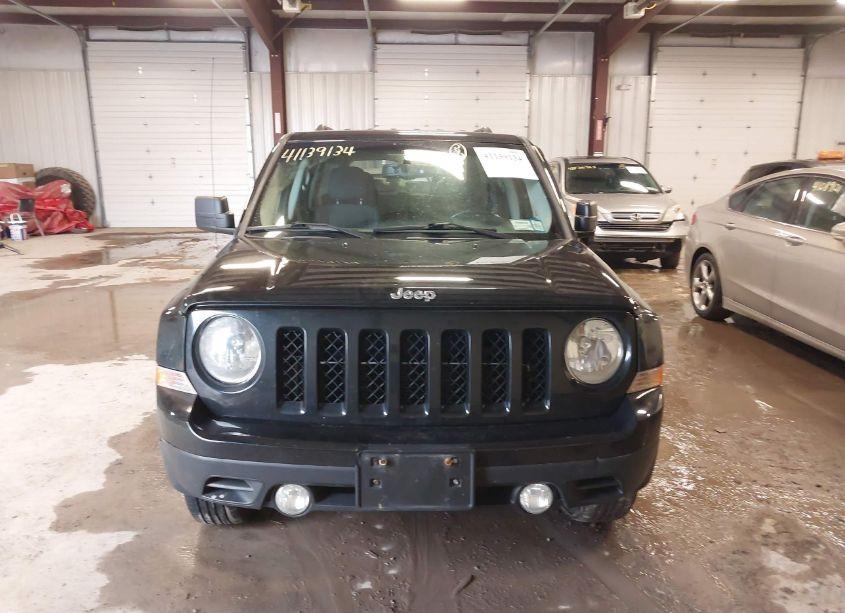 Photo 12 of 2015 Jeep Patriot LATITUDE (VIN 1C4NJRFB9FD425265)