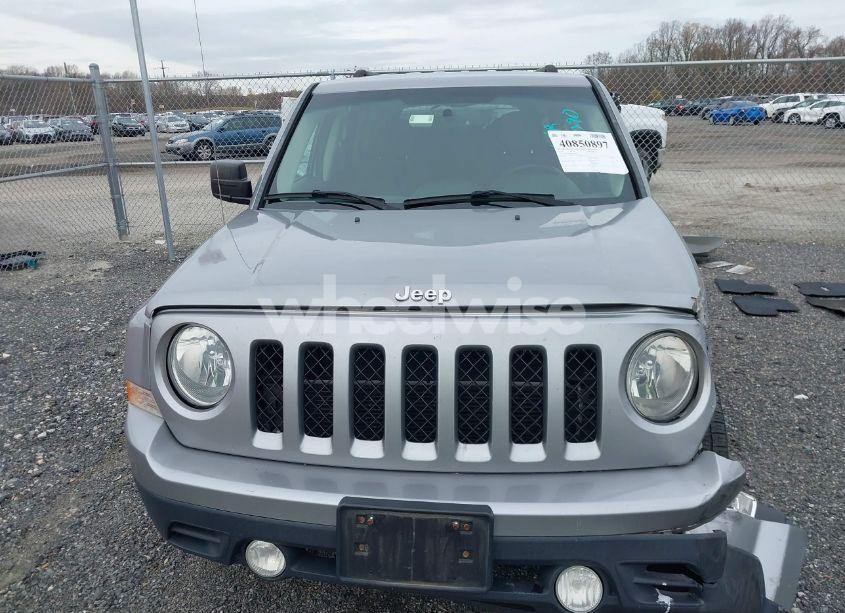 Photo 12 of 2015 Jeep Patriot LATITUDE (VIN 1C4NJRFB9FD425279)