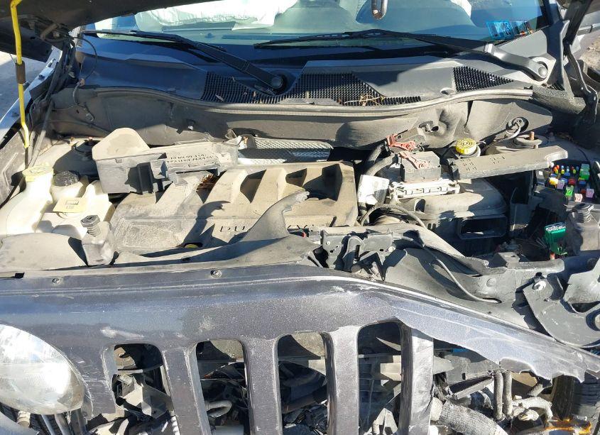 Photo 10 of 2016 Jeep Patriot LATITUDE (VIN 1C4NJRFB9GD522287)