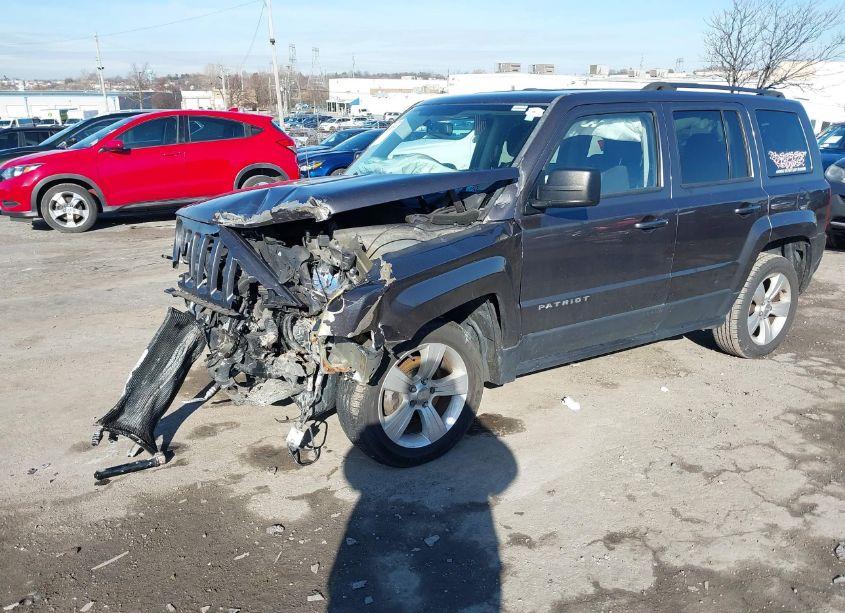 Photo 2 of 2016 Jeep Patriot LATITUDE (VIN 1C4NJRFB9GD522287)