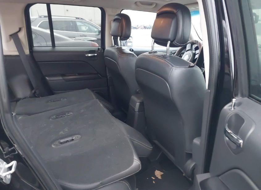 Photo 8 of 2016 Jeep Patriot HIGH ALTITUDE EDITION (VIN 1C4NJRFB9GD567097)