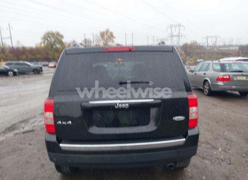 Photo 17 of 2016 Jeep Patriot HIGH ALTITUDE EDITION (VIN 1C4NJRFB9GD725020)