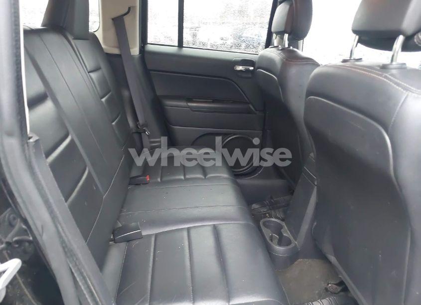 Photo 8 of 2016 Jeep Patriot HIGH ALTITUDE EDITION (VIN 1C4NJRFB9GD725020)