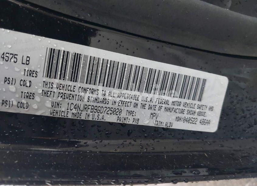 Photo 9 of 2016 Jeep Patriot HIGH ALTITUDE EDITION (VIN 1C4NJRFB9GD725020)