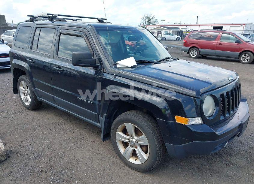 2012 Jeep Patriot LATITUDE (VIN 1C4NJRFBXCD570214) main photo