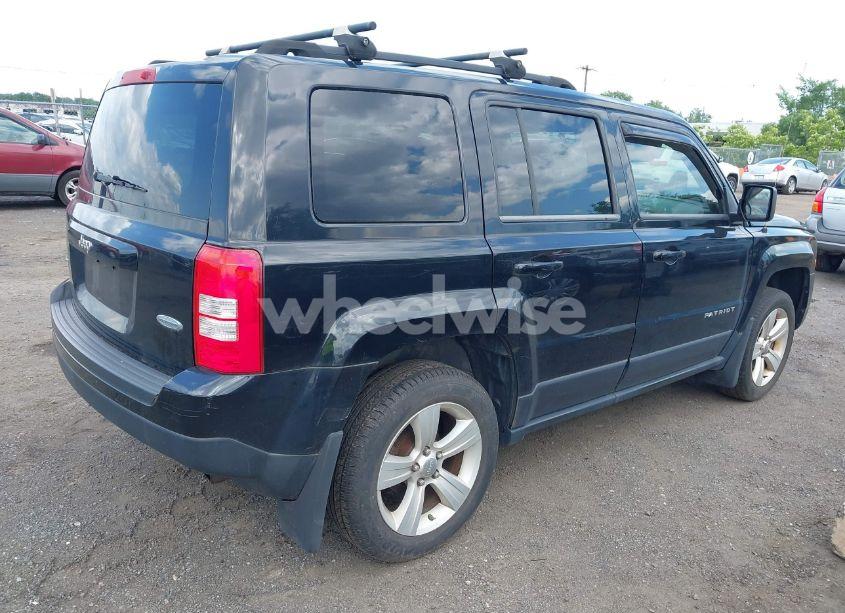Photo 4 of 2012 Jeep Patriot LATITUDE (VIN 1C4NJRFBXCD570214)