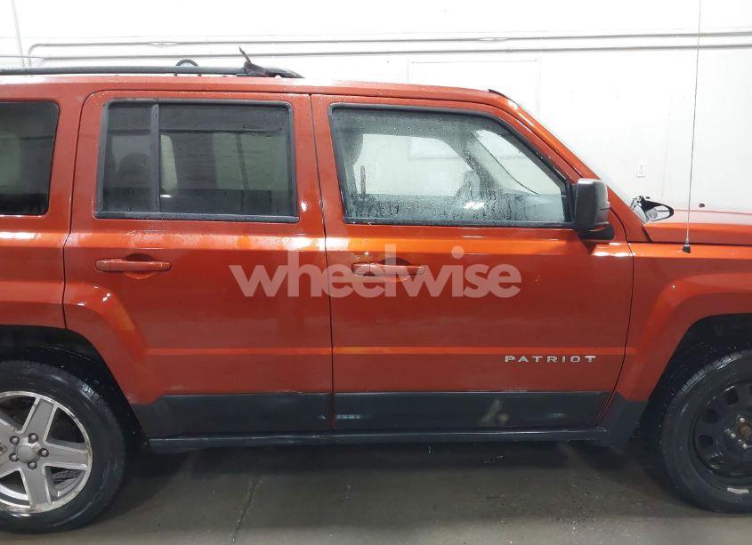 Photo 13 of 2012 Jeep Patriot LATITUDE (VIN 1C4NJRFBXCD671687)