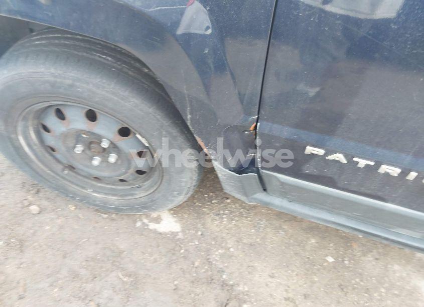 Photo 14 of 2013 Jeep Patriot LATITUDE (VIN 1C4NJRFBXDD101741)