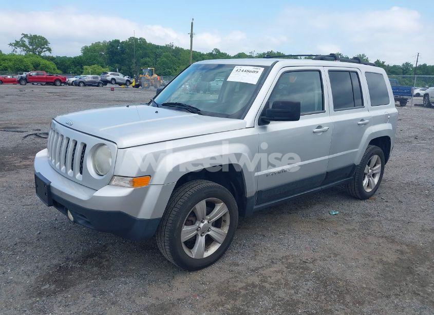 Photo 2 of 2013 Jeep Patriot LATITUDE (VIN 1C4NJRFBXDD263711)