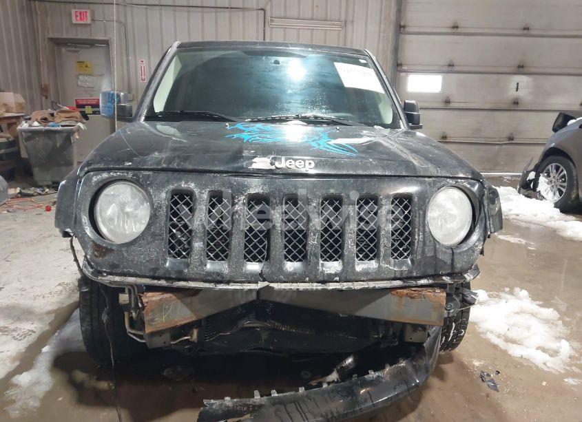 Photo 11 of 2014 Jeep Patriot LATITUDE (VIN 1C4NJRFBXED510937)