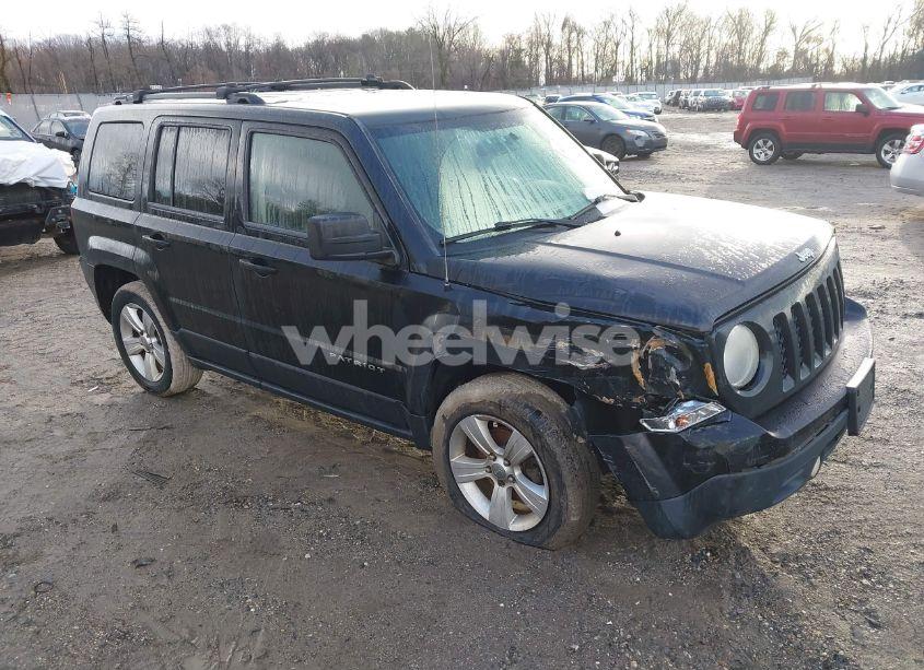 2014 Jeep Patriot LATITUDE (VIN 1C4NJRFBXED855532) main photo