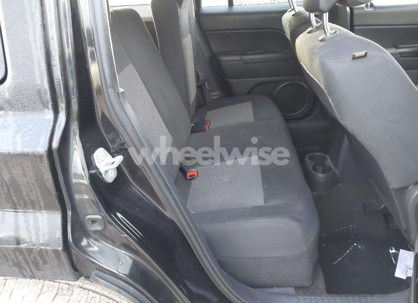 Photo 8 of 2014 Jeep Patriot LATITUDE (VIN 1C4NJRFBXED855532)