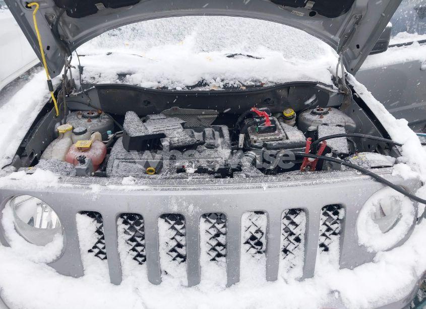 Photo 10 of 2015 Jeep Patriot HIGH ALTITUDE EDITION (VIN 1C4NJRFBXFD183487)