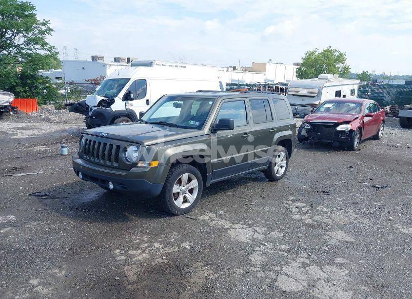 Photo 2 of 2015 Jeep Patriot LATITUDE (VIN 1C4NJRFBXFD202555)