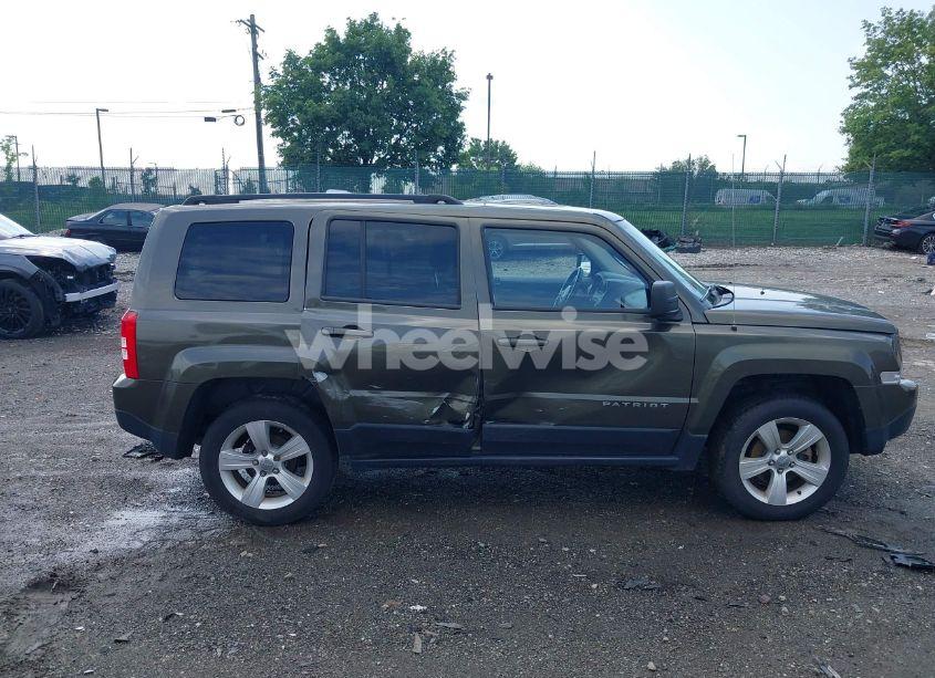 Photo 6 of 2015 Jeep Patriot LATITUDE (VIN 1C4NJRFBXFD202555)