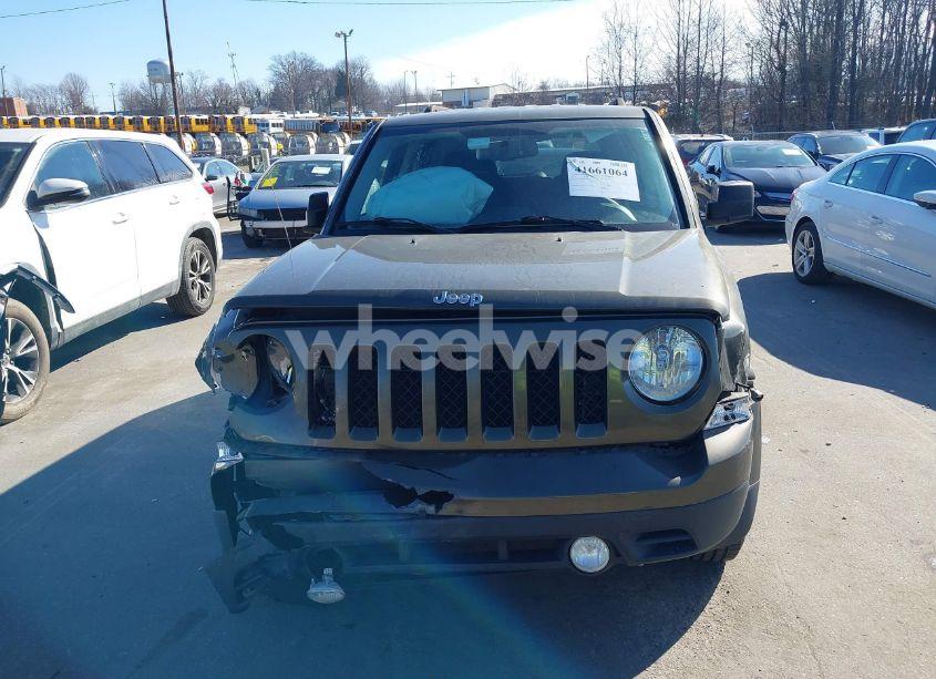 Photo 12 of 2015 Jeep Patriot LATITUDE (VIN 1C4NJRFBXFD417787)